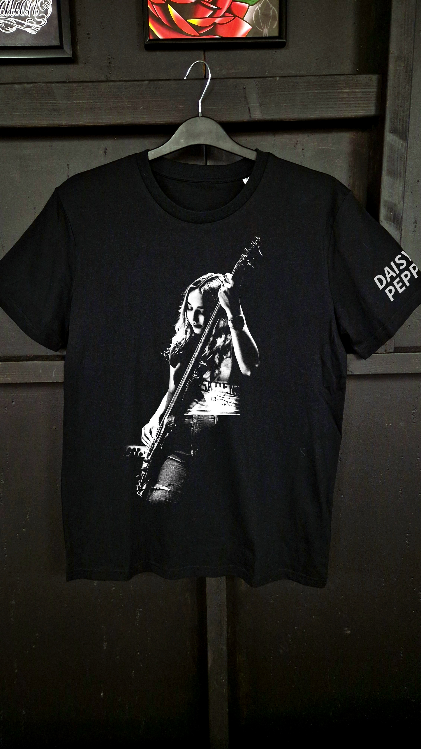 Daisy Pepper Bass Gig Tee